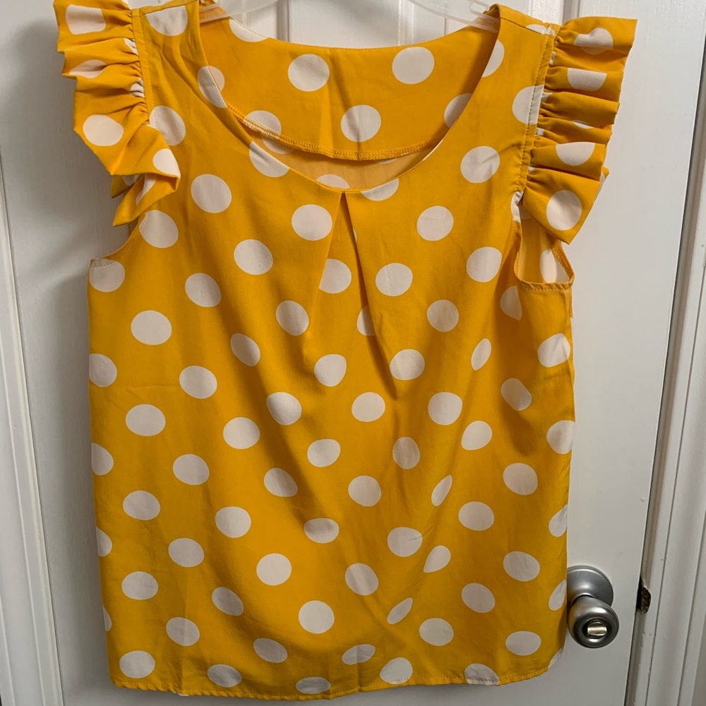 Polka dot blouse size M